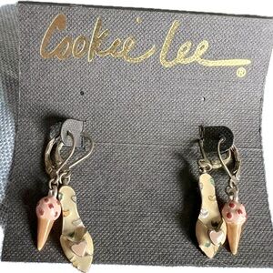 🍦💞 Bundle 2 Dangle Ice Cream Cone and Pink Heart Shoe Earrings by Cookie Lee